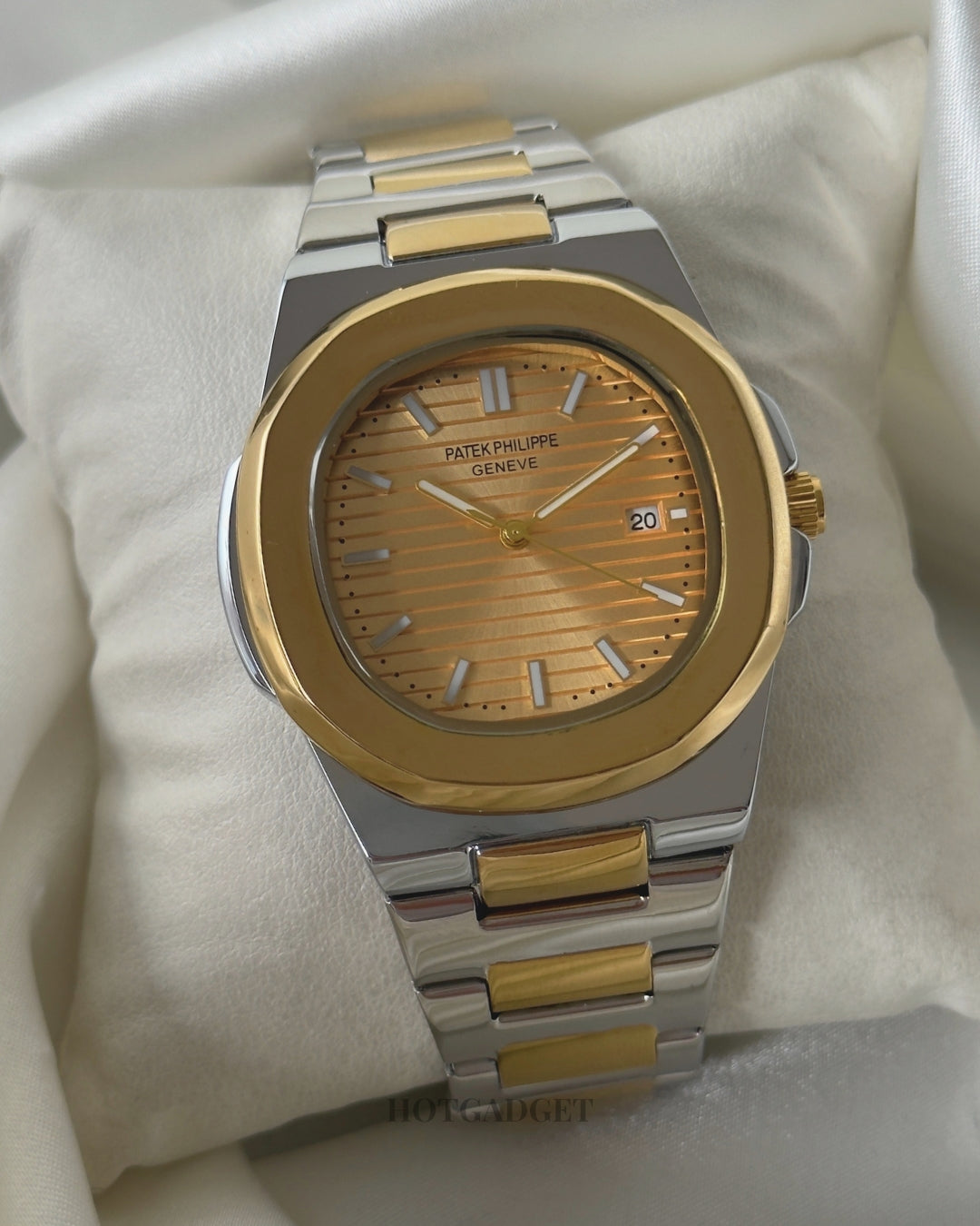 PP Nautilus - (Analog Watch)