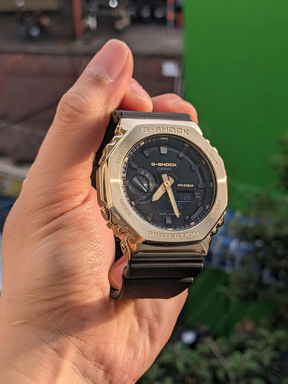 G-SHOCK GM-2100 GOLD BLACK DIAL METAL BODY