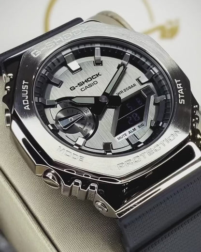 G-SHOCK-Z 2100 SILVER-BLACK Metal Body