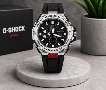 G-SHOCK Analog + Digital display