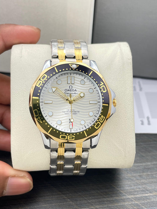 Omega  Seamaster golden two tone belt tailess steel